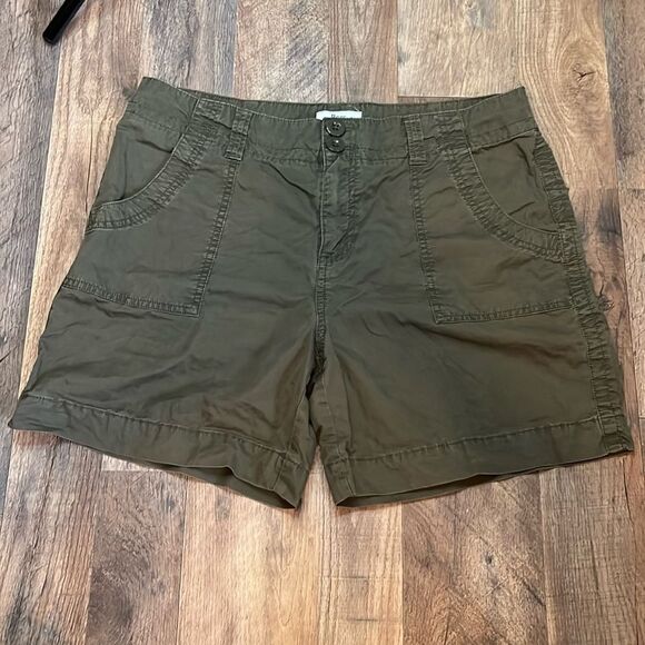 GH BASS GREEN 100% COTTON SHORTS 10 - Picture 1 of 9